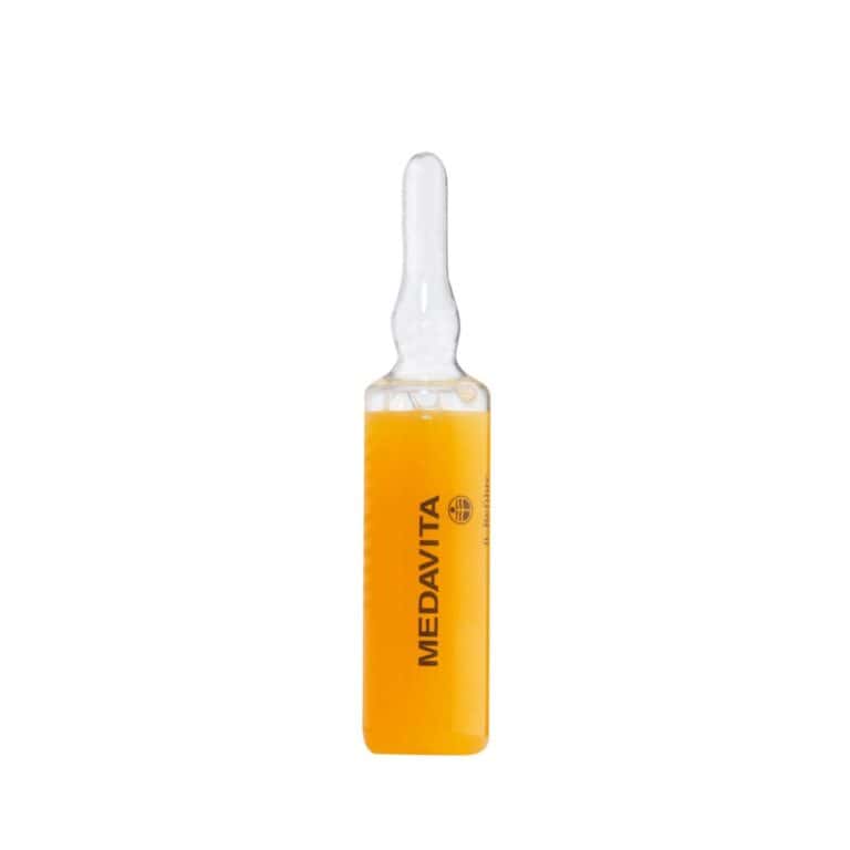 Medavita Beta-Refibre Fiola Reconstructie Par 10ml – ser leave-in cu Amino Concentre si beta-caroten. Repara si revitalizeaza fibra capilara.
